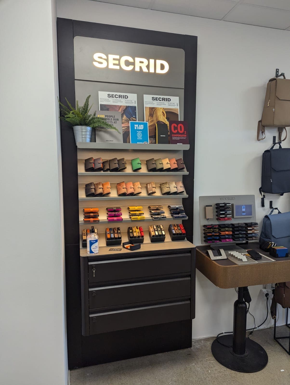 Brandmark showroom