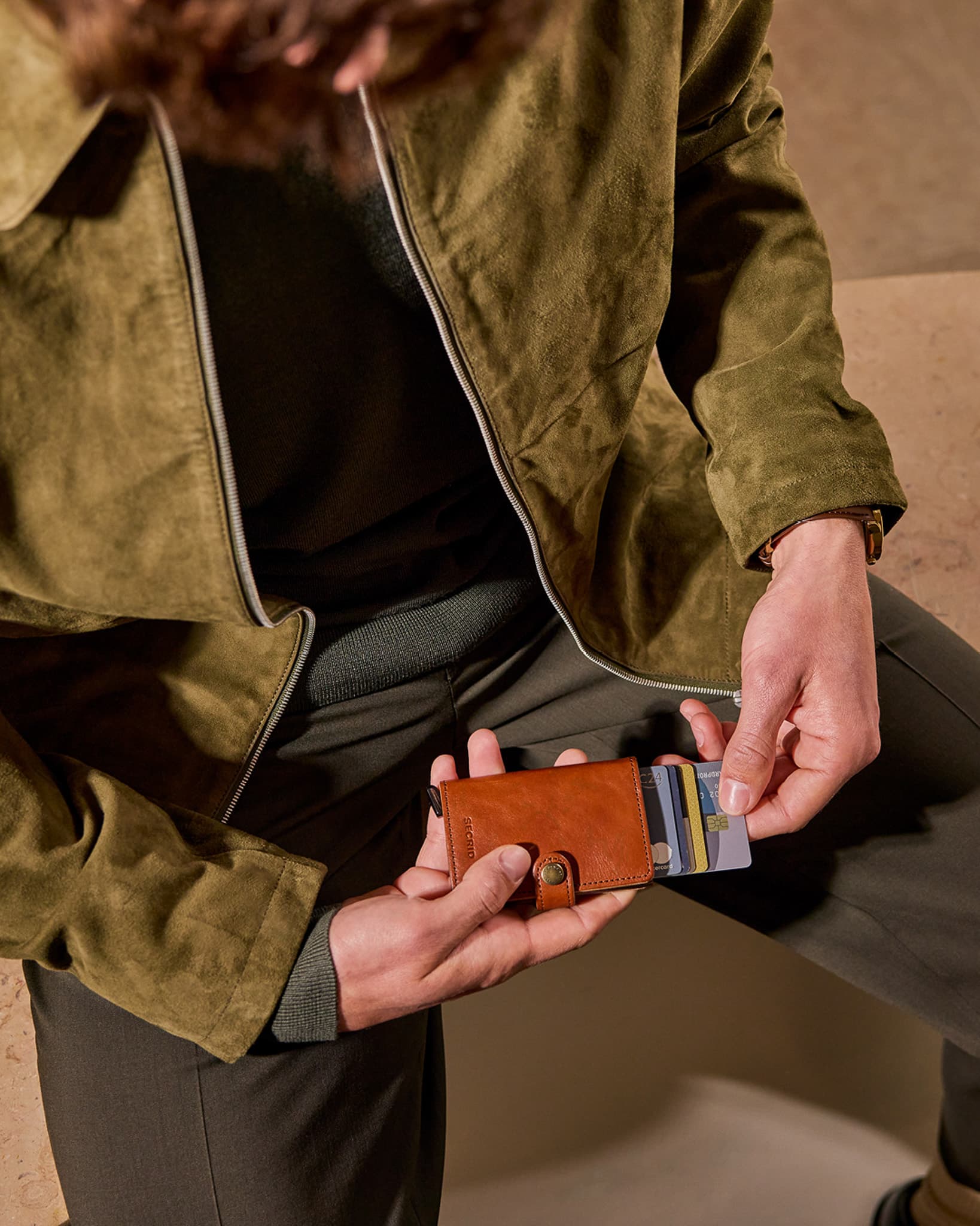 Secrid basco brown cardprotector